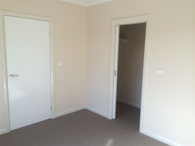 22B Flora Road, Clayton VIC 3168