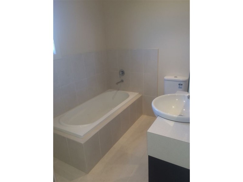 22B Flora Road, Clayton VIC 3168