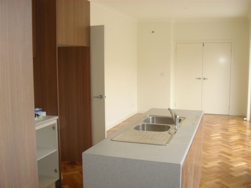 1/5 Morton Street, Clayton VIC 3168