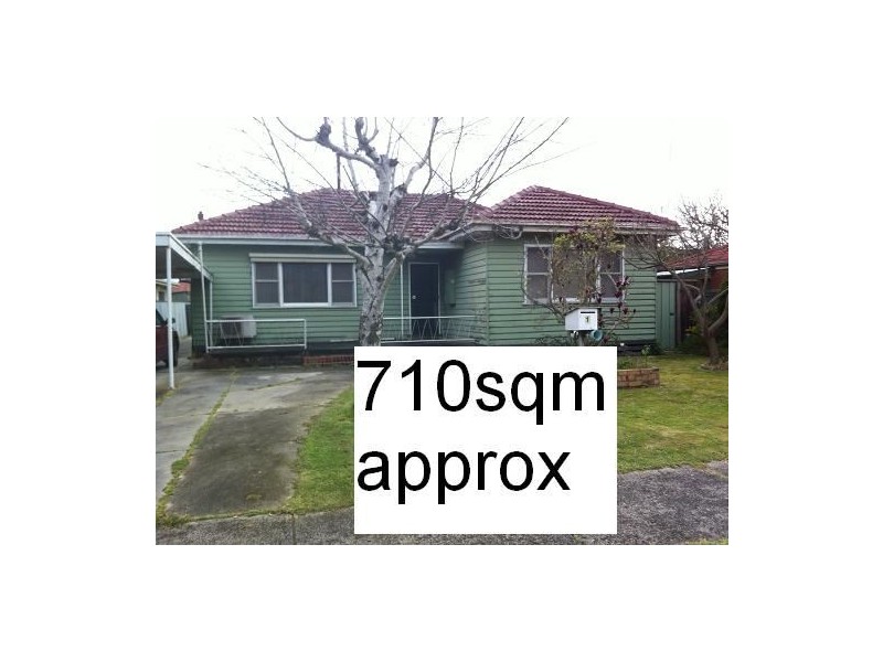 1 Mallawa Street, Clayton South VIC 3169