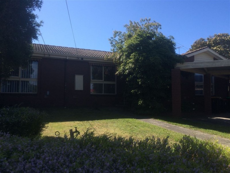 11 Miranda Close, Clayton South VIC 3169