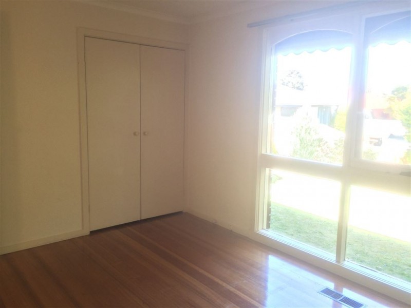 11 Miranda Close, Clayton South VIC 3169