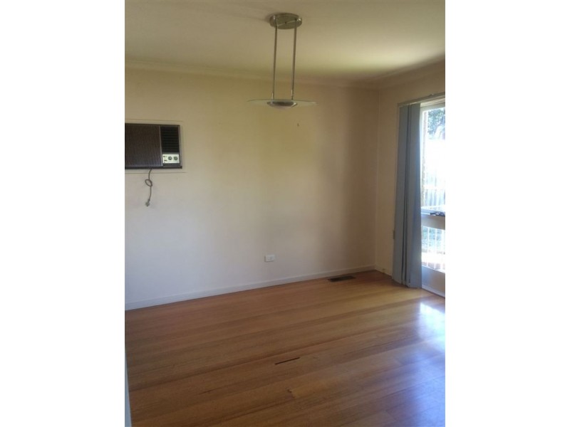 11 Miranda Close, Clayton South VIC 3169