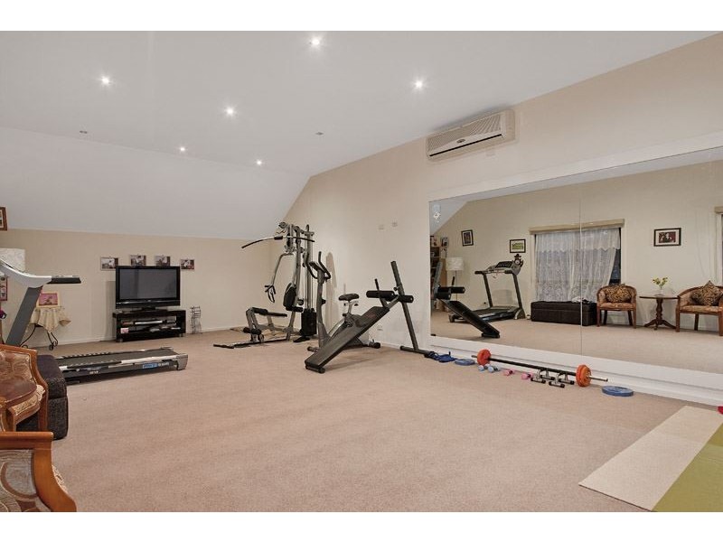 35 Crawford Road, Clarinda VIC 3169