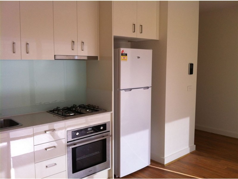 8/1424 Centre Road, Clayton VIC 3168