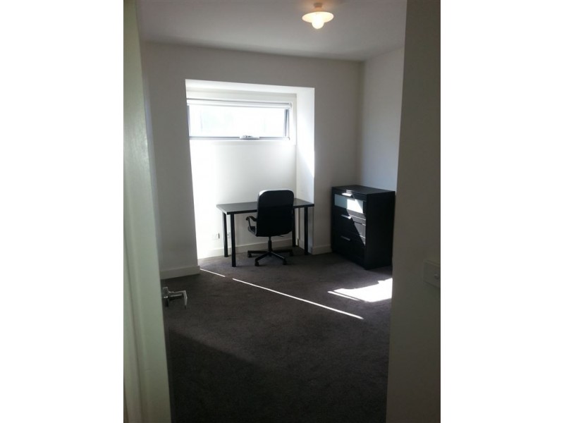 8/1424 Centre Road, Clayton VIC 3168