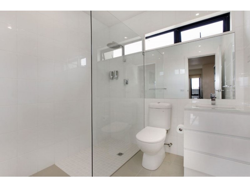 31/1324 Centre Rd, Clayton South VIC 3169