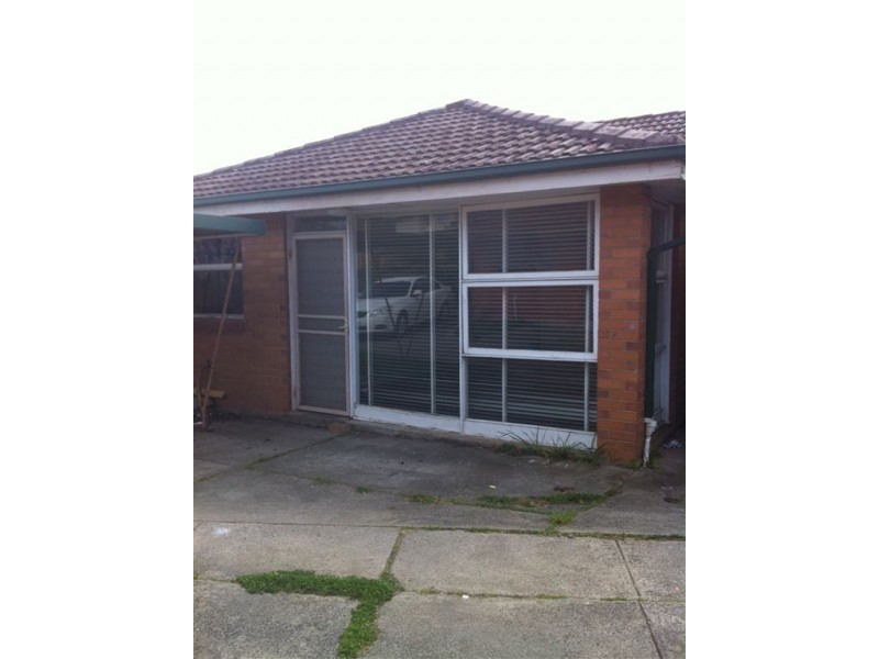 4/1766 Dandenong Road, Clayton VIC 3168