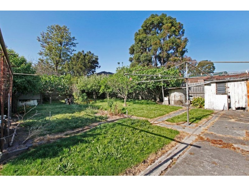 1 Thompson Street, Clayton VIC 3168