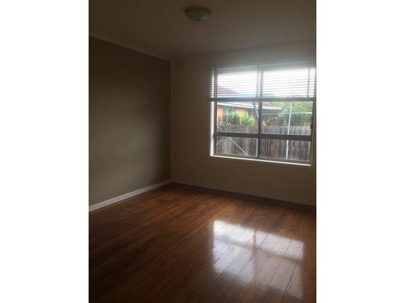 3/13 First Ave, Dandenong North VIC 3175