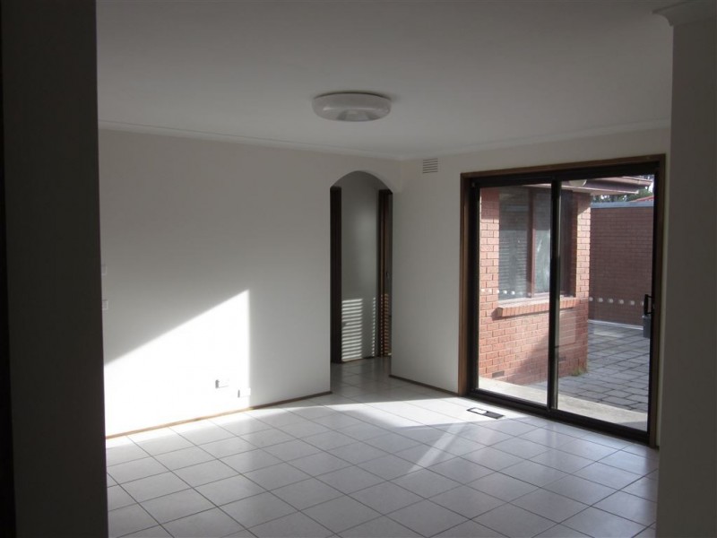 26 Murchison Crescent, Clayton South VIC 3169