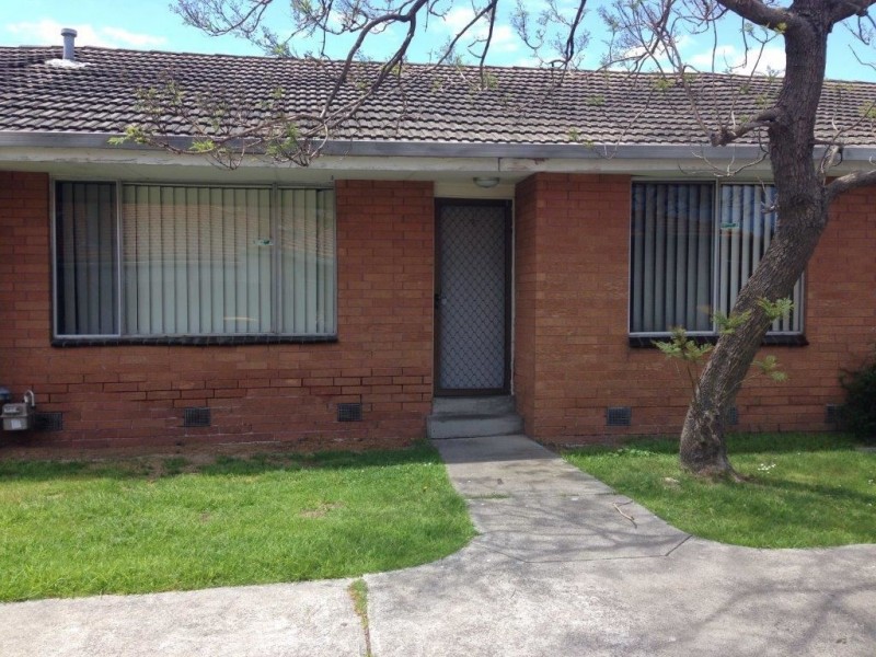 2/12 Oakes Avenue, Clayton South VIC 3169