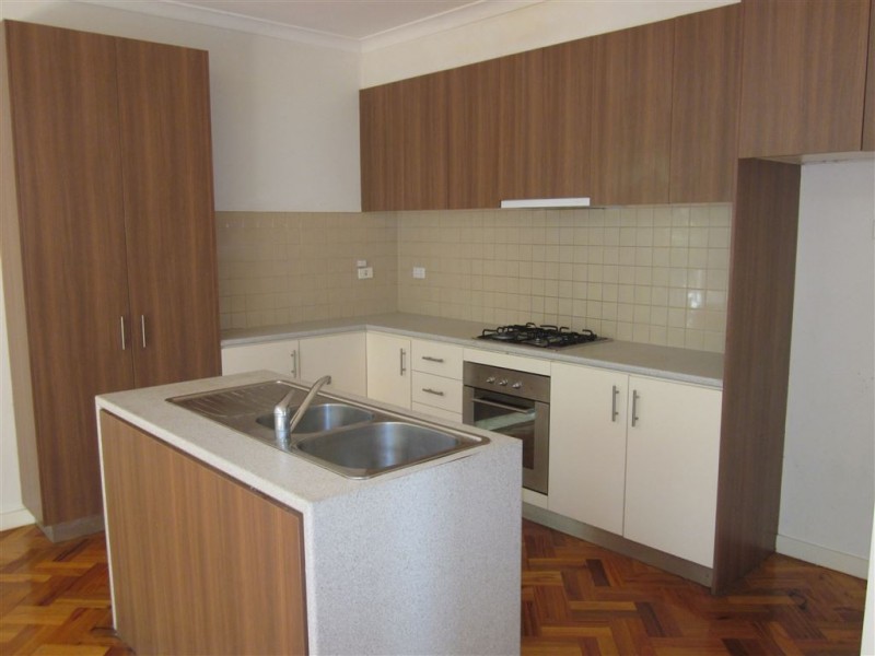 2/5 Morton Street, Clayton VIC 3168