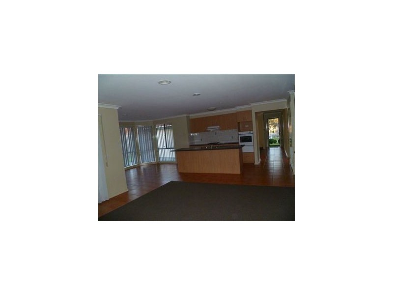 3 Dickson Mews, Berwick VIC 3806