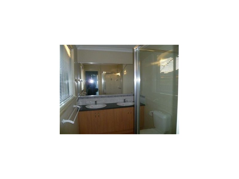 3 Dickson Mews, Berwick VIC 3806