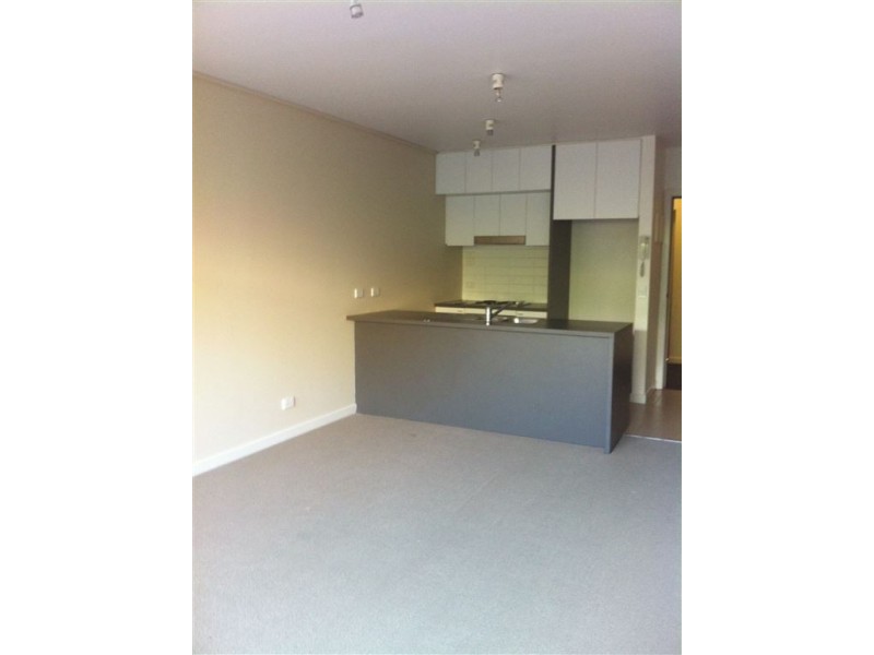 30/1 Greenfield Drive, Clayton VIC 3168