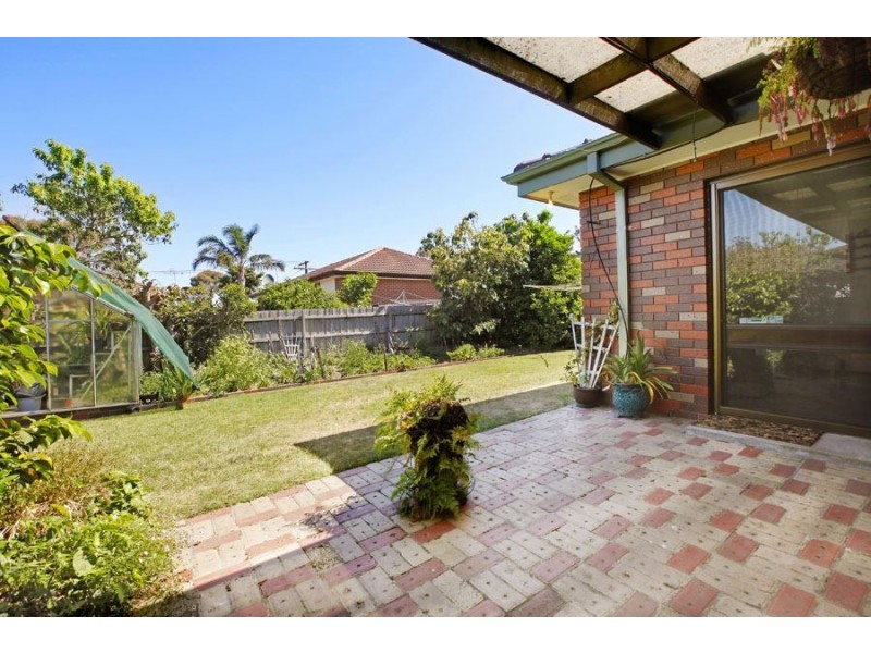 6 Christopher Court, Clarinda VIC 3169