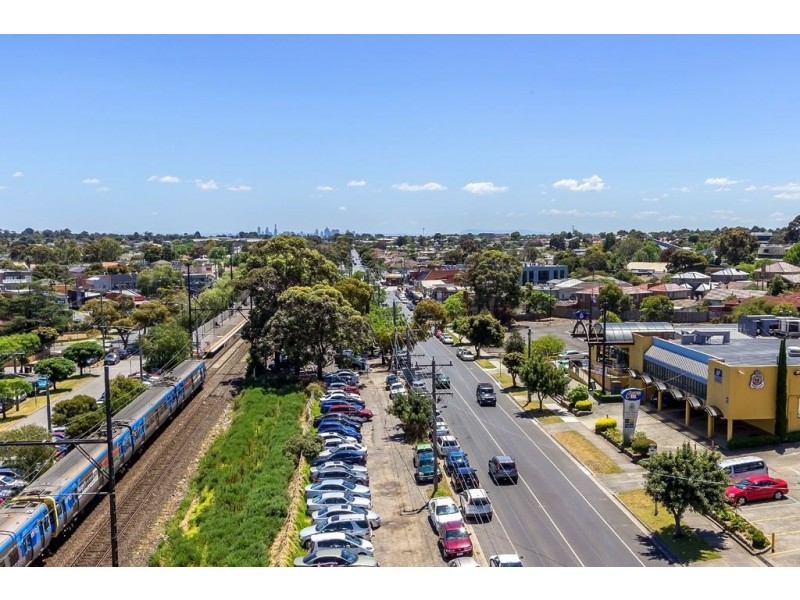 179 Carinish Road, Clayton VIC 3168