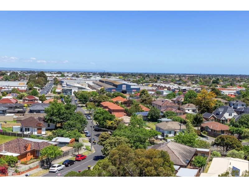 179 Carinish Road, Clayton VIC 3168