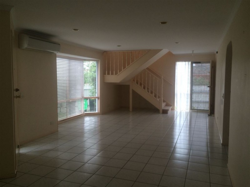 2/149 Elder Street, Clarinda VIC 3169