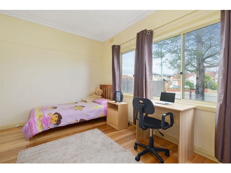 114 Kanooka Grove, Clayton VIC 3168