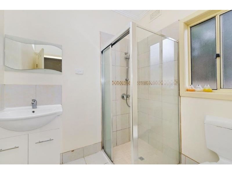 114 Kanooka Grove, Clayton VIC 3168