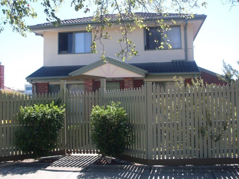 1/20 Browns Road, Clayton VIC 3168