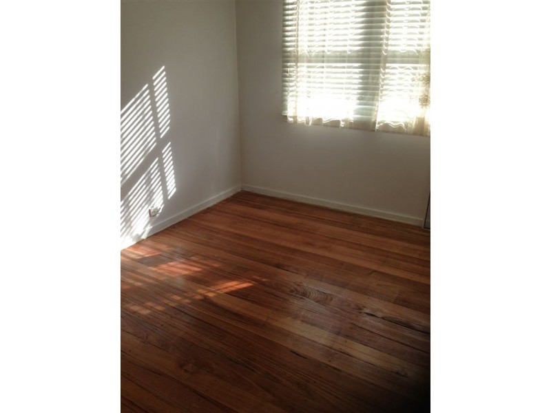 33 Kionga Street, Clayton VIC 3168