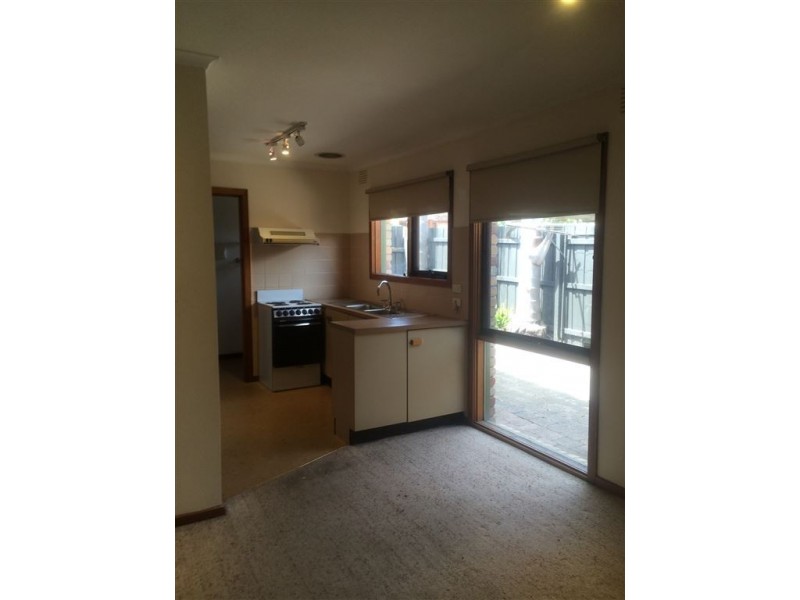 13/27 Myriong Street, Clayton VIC 3168