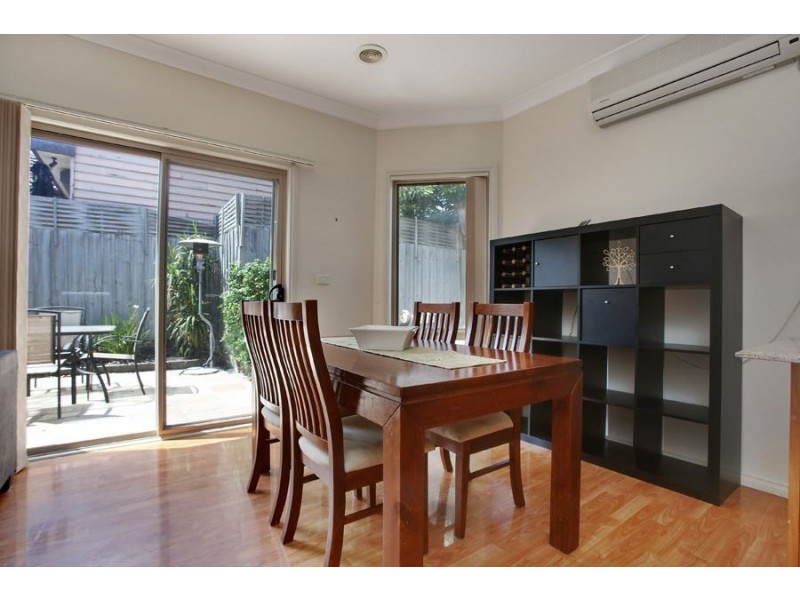 2/22 Manoon Road, Clayton South VIC 3169