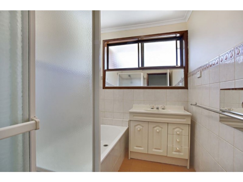 2/2023 Dandenong Road (facing Irwin St), Clayton VIC 3168