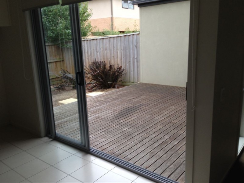 6 Lords Lane, Officer VIC 3809