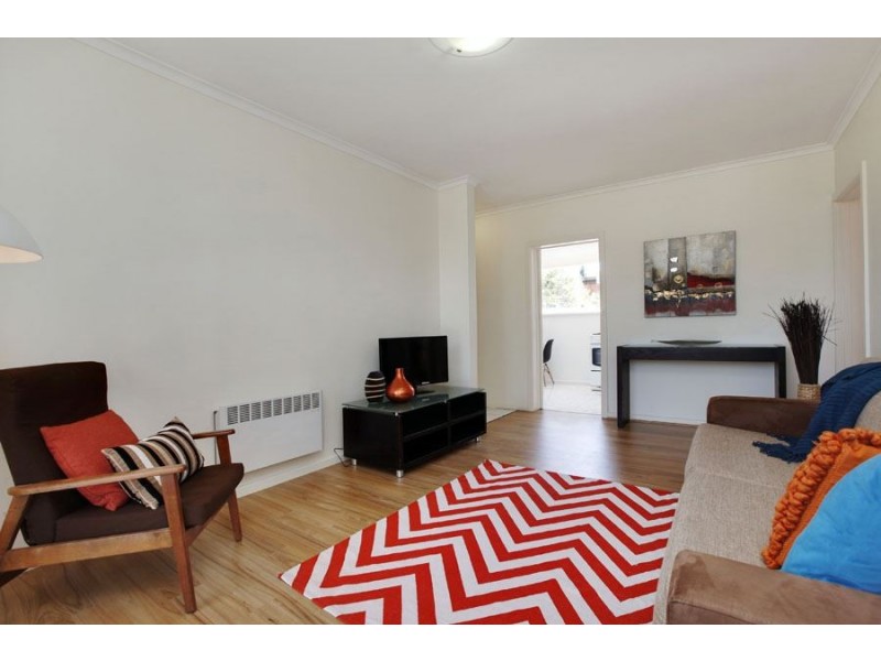 4/23 Merlyn Avenue, Clayton South VIC 3169