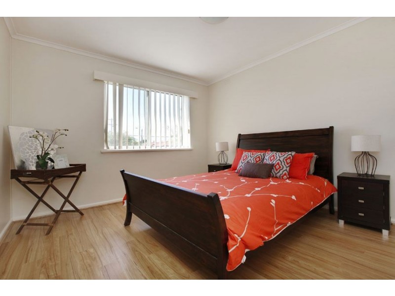 4/23 Merlyn Avenue, Clayton South VIC 3169