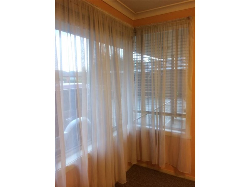 2/25 Oakes Avenue, Clayton South VIC 3169