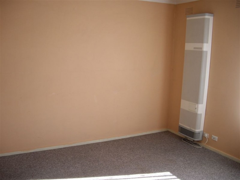 2/25 Oakes Avenue, Clayton South VIC 3169