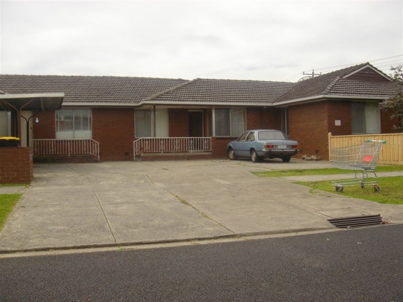 2/25 Oakes Avenue, Clayton South VIC 3169