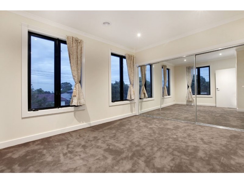 1 Frank Avenue, Clayton South VIC 3169