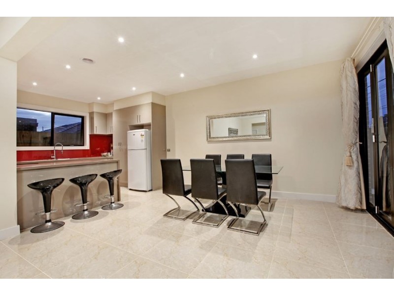 1 Frank Avenue, Clayton South VIC 3169