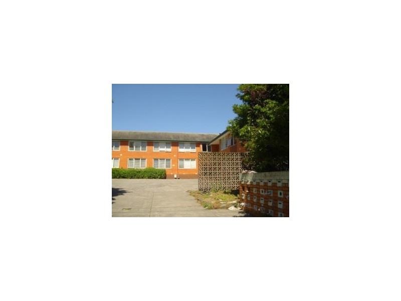 2/9-11 Browns Road, Clayton VIC 3168