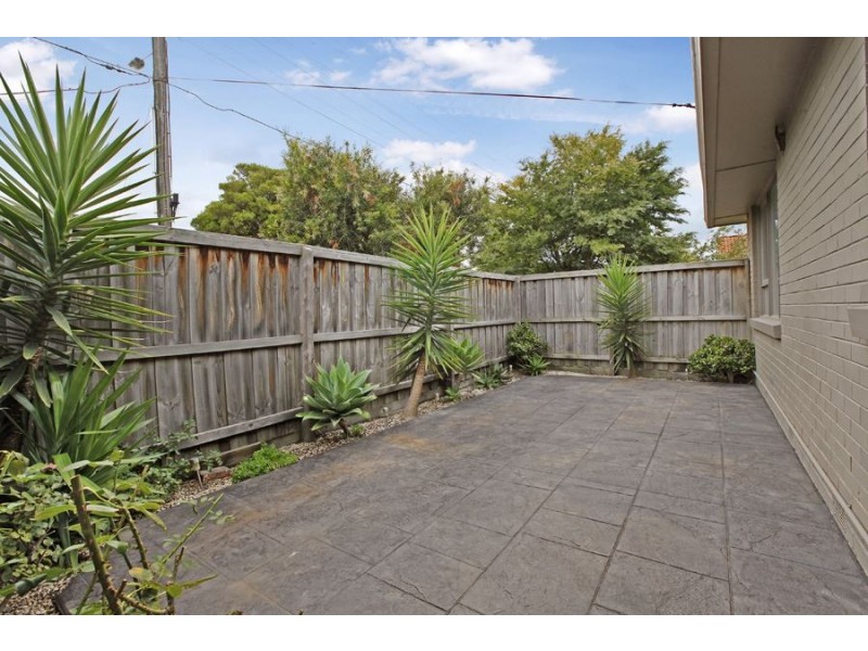 1/18 Wordsworth Avenue, Clayton South VIC 3169