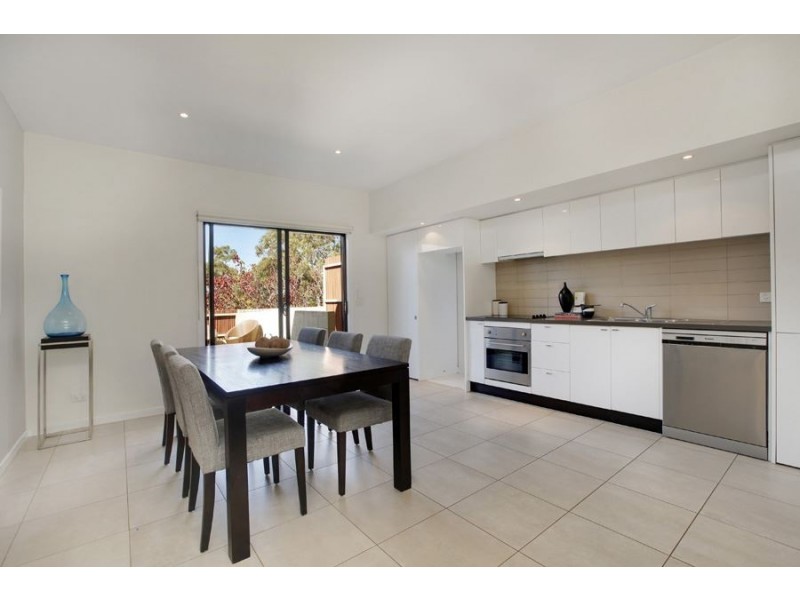 9 Leaf Court, Clayton VIC 3168