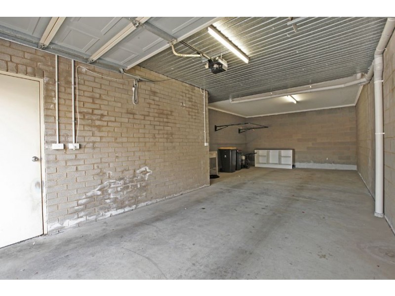 9 Leaf Court, Clayton VIC 3168