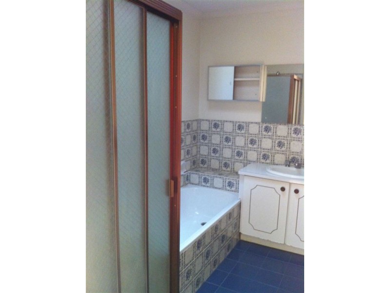 1/67 Margaret Street, Clayton VIC 3168