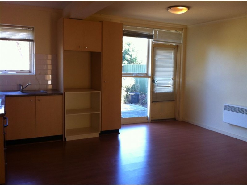 1/18 Stockdale Avenue, Clayton VIC 3168