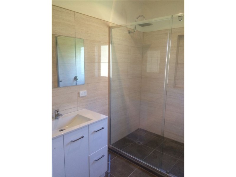 22 Thomas Street, Clayton VIC 3168