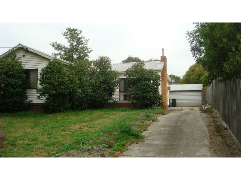 17 Hillside Road, Mount Waverley VIC 3149