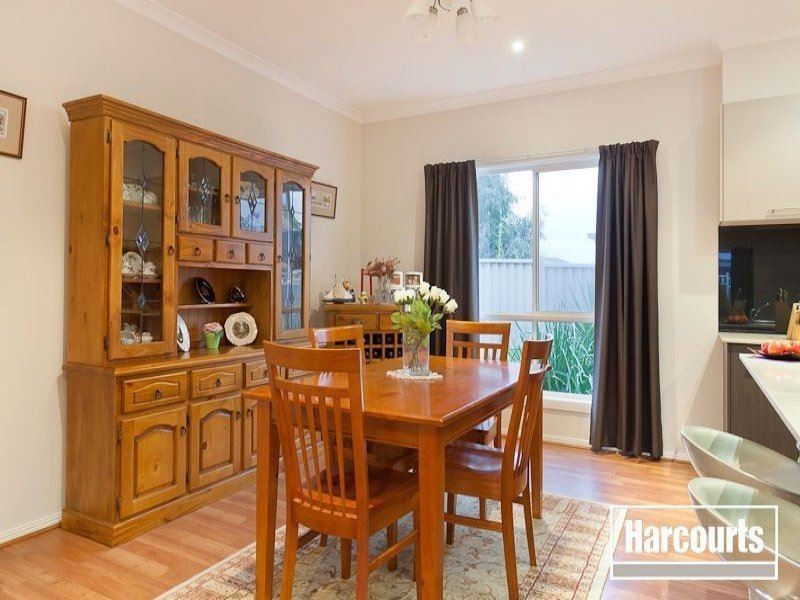 42 Clearwater Drive, Pakenham VIC 3810