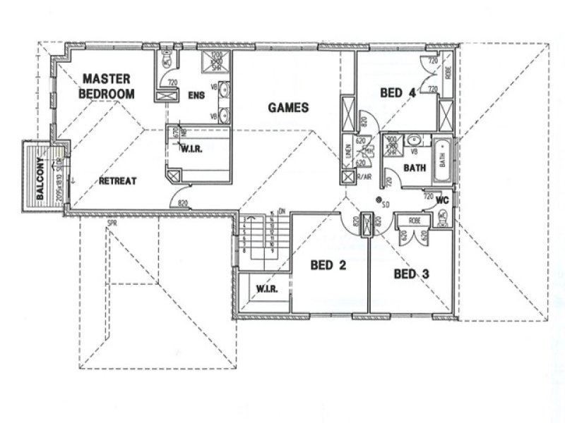 42 Clearwater Drive, Pakenham VIC 3810