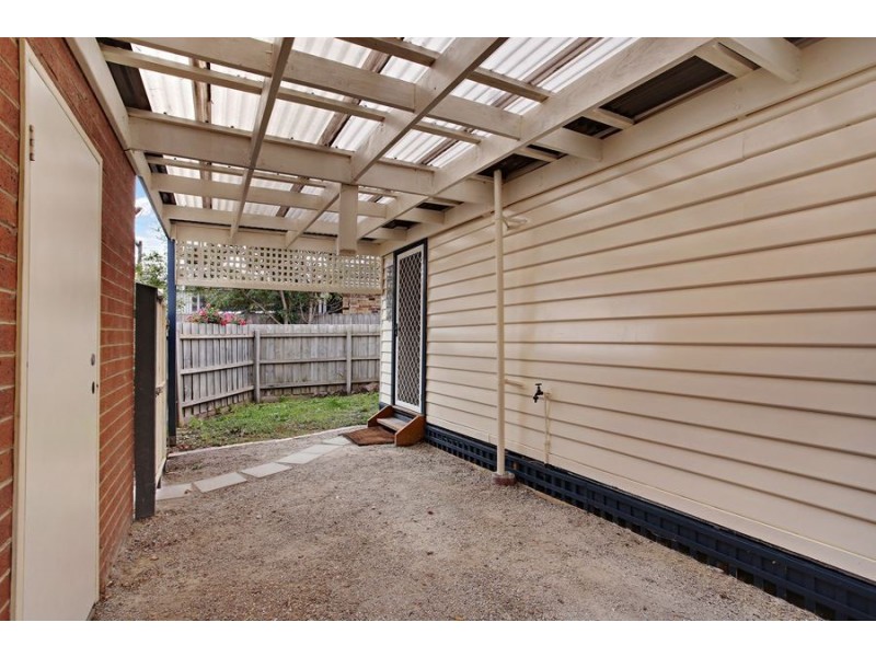 1/30 Second Street, Clayton South VIC 3169